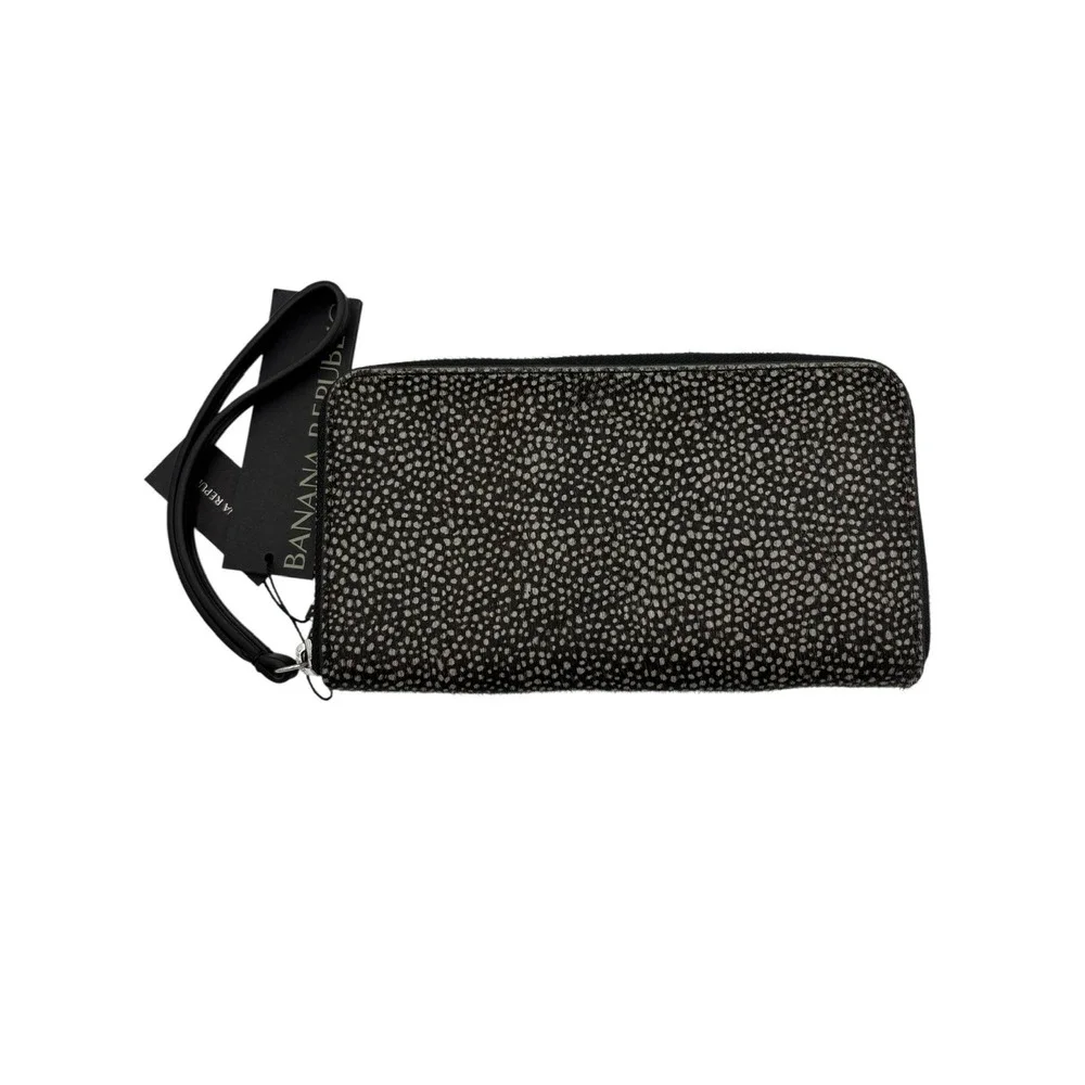 Banana Republic Black and Gray Wristlet Clutch - Picture 3 of 8